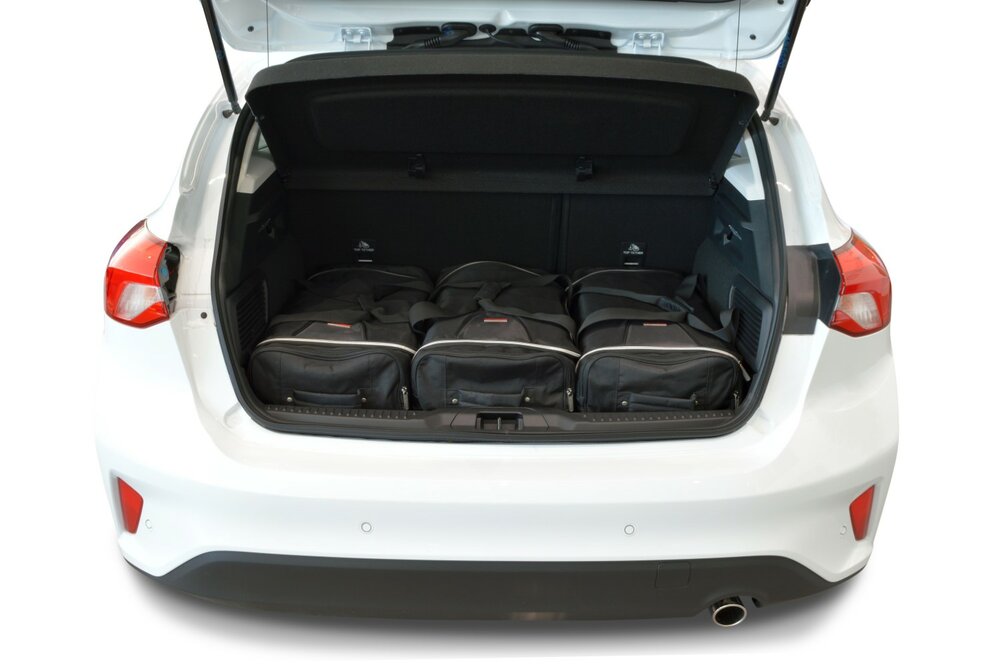 Carbags reistassenset Ford Focus IV 5 deurs hatchback vanaf 2018