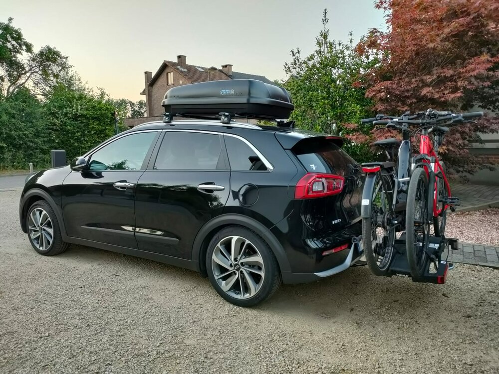Dakkoffer PerfectFit 400 Liter + Dakdragers Audi E-Tron SUV vanaf 2019