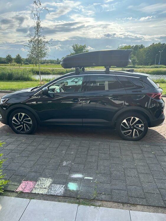 Dakkoffer Farad Koral N20 mat zwart 480 Liter + dakdragers Ford Focus Active SW Stationwagon vanaf 2018