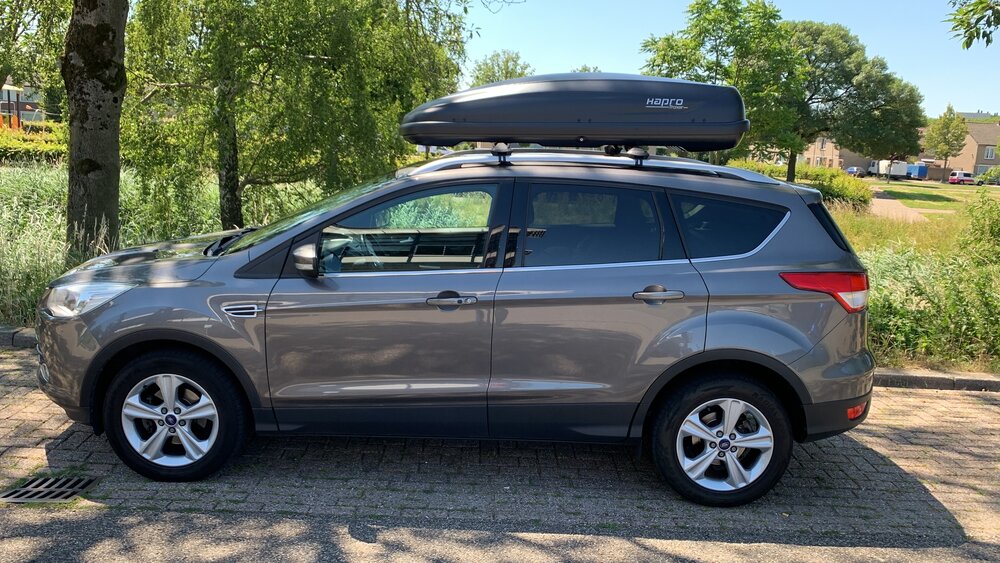 Dakkoffer Hapro Traxer 6.6 Antraciet + dakdragers Kia Sorento (UM) 2015 t/m 2020 voor gesloten dakrail