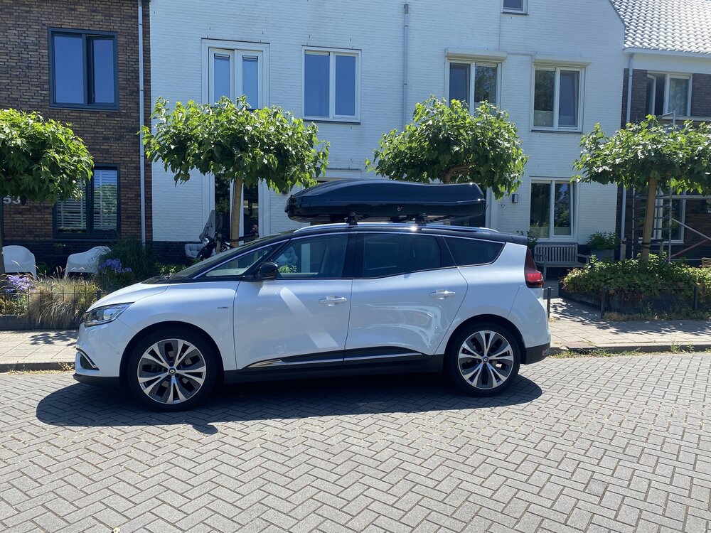 Dakkoffer Farad Marlin 680 hoogglans Zwart 680 liter