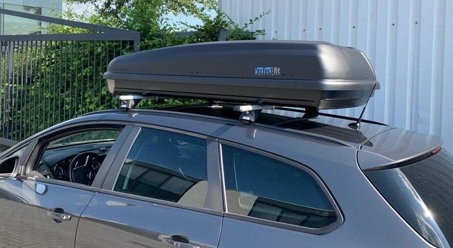 PerfectFit dakkoffer 500 liter + PerfectFit dakdragers BMW X5 2007 t/m 2013