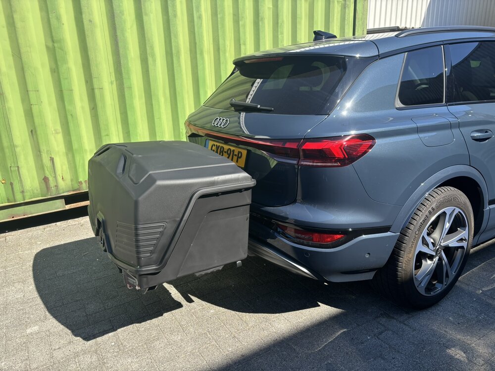 Towbox Alpha - Trekhaakkoffer zwart