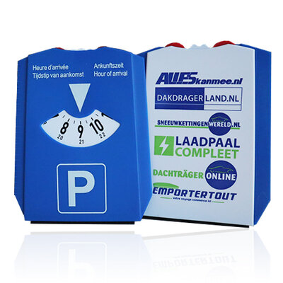 Handige kunststof parkeerschijf in combinatie met een ijskrabber