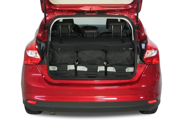 Carbags reistassenset Ford Focus III 5 deurs hatchback 2010 t/m 2018