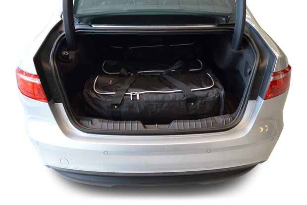 Carbags reistassenset Jaguar XF (X260) 4 deurs sedan vanaf 2015