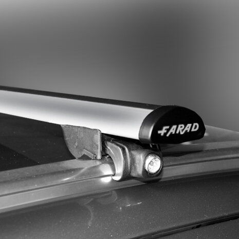 Dakkoffer Farad Koral N20 mat zwart 480 Liter + dakdragers Suzuki Swace stationwagon vanaf 2021