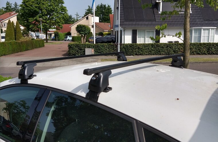 Dakdragers Skoda Superb (B5-3U) 4 deurs sedan 2001 t/m 2008