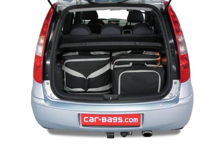 Carbags reistassenset Mitsubishi Colt 5 deurs hatchback 2004 t/m 2009