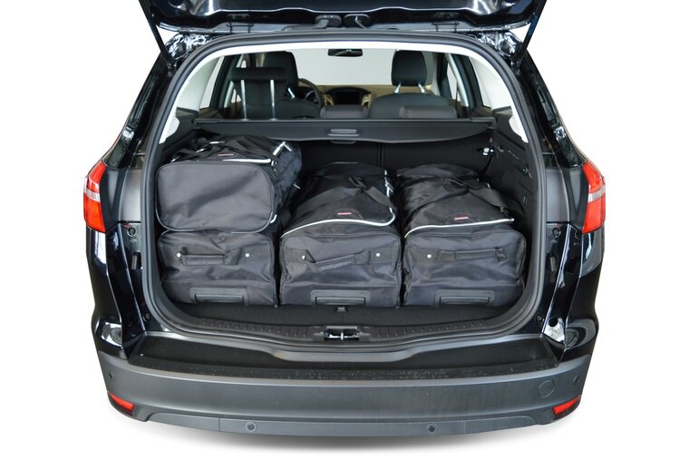 Carbags reistassenset Ford Focus III Stationwagon 2010 t/m 2018