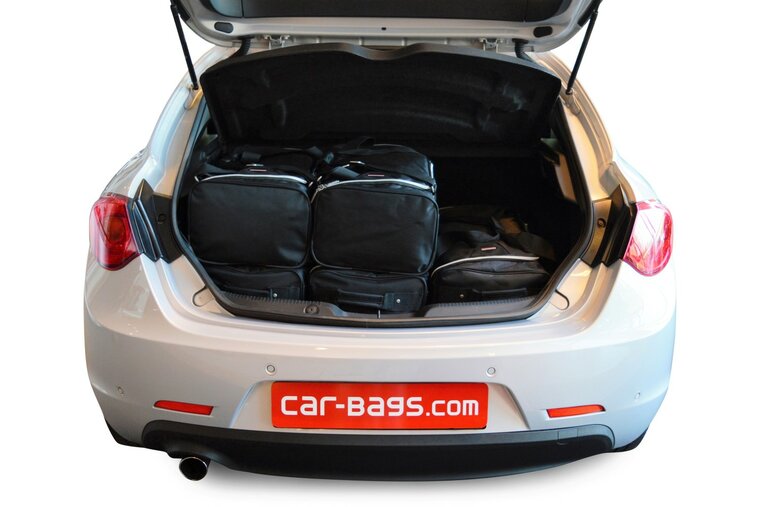 Carbags reistassenset Alfa Giulietta 5 deurs hatchback 2010 t/m 2020