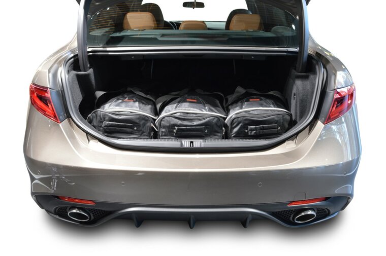 Carbags reistassenset Alfa Giulia (952) 4 deurs sedan vanaf 2016