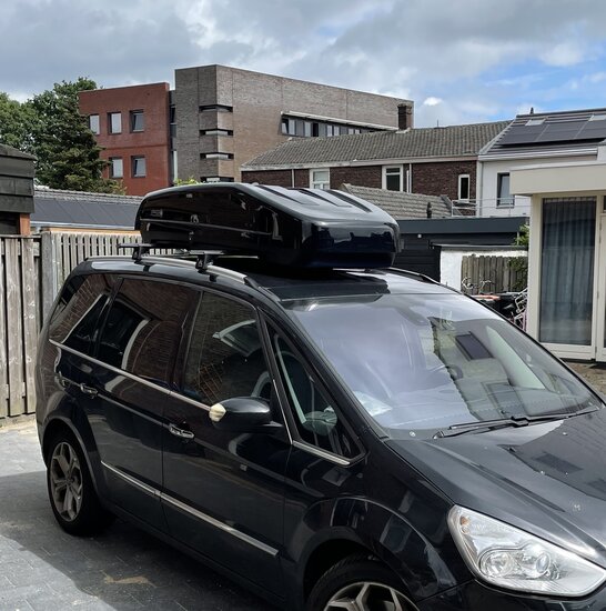 Dakkoffer Modula Evo 470 liter Hoogglans zwart