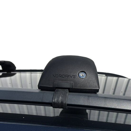 Modula dakkoffer Evo 550 liter + Nordrive dakdragers Seat Exeo stationwagon 2009 t/m 2012