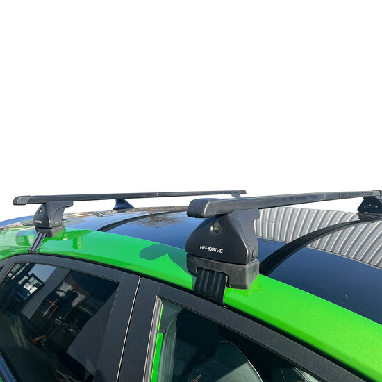 PerfectFit dakkoffer 400 liter + Nordrive dakdragers Mazda 3 5 deurs hatchback vanaf 02/2019
