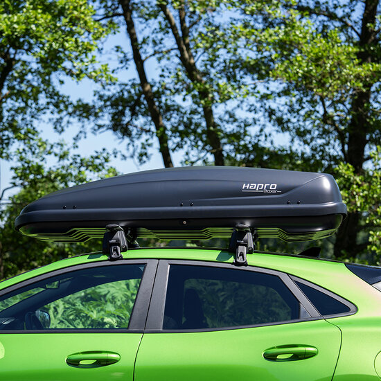 Dakkoffer Hapro Traxer 6.6 Antraciet + dakdragers Land Rover Velar vanaf 2017 voor gesloten dakrail
