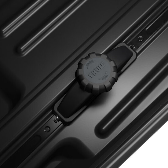 Dakkoffer Thule Force M 400 liter + dakdragers Jaguar F-Pace vanaf 2016 voor gesloten dakrail