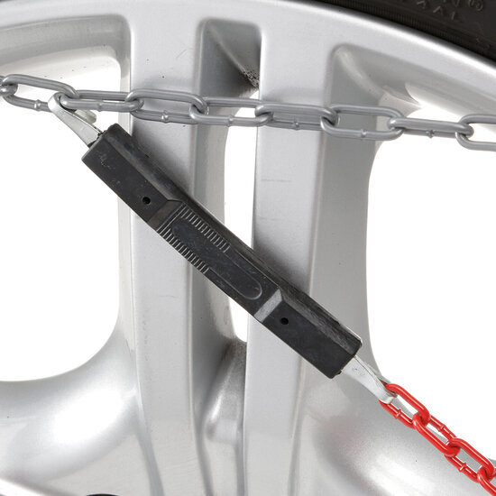 Gran Pree sneeuwkettingen 9mm Toyota Prius vanaf 2015 voor bandenmaat 215/45R17