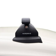 PerfectFit dakkoffer 400 liter + Nordrive dakdragers BMW 1-Serie 5 deurs hatchback 07/2019 t/m 05/2024